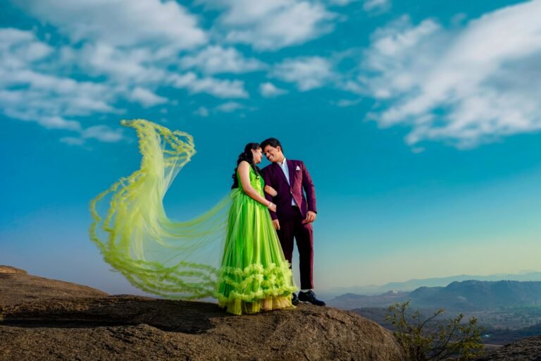 Fotografía de pareja en montaña